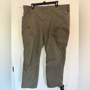 5.11 Tactical Capital pants 38x32 ranger green, like new